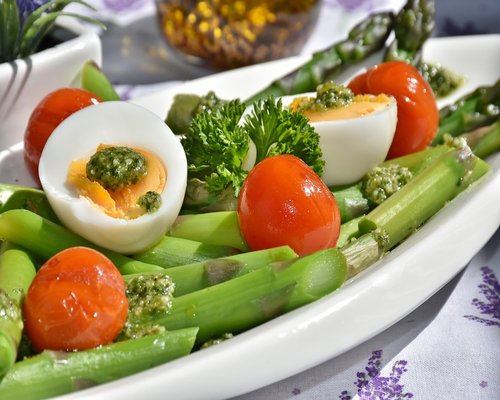Fresh healthy meal with colorful vegetables on a table